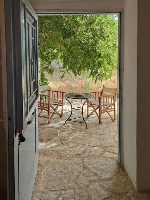 Ferienwohnung Στούντιο Σε Πέτρινο Σπίτι, Κοντά Σε Παραλία Kyparissia Exterior foto