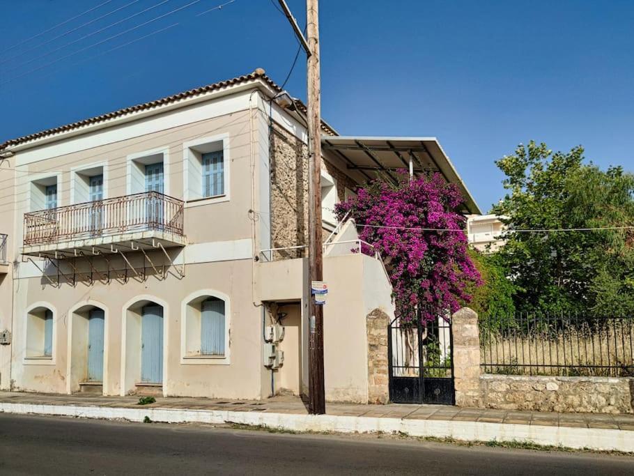 Ferienwohnung Στούντιο Σε Πέτρινο Σπίτι, Κοντά Σε Παραλία Kyparissia Exterior foto